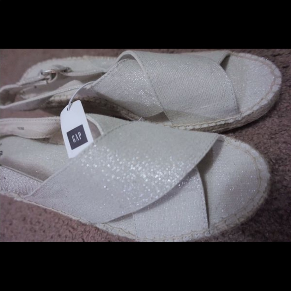 GAP silver wedges sandals size 10 NWT